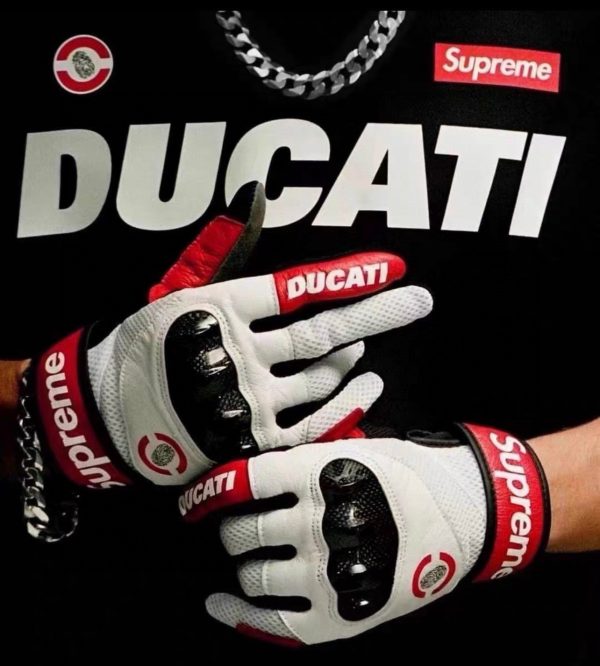 Best Selling Supreme Short Sleeves Black Leather Logo Style