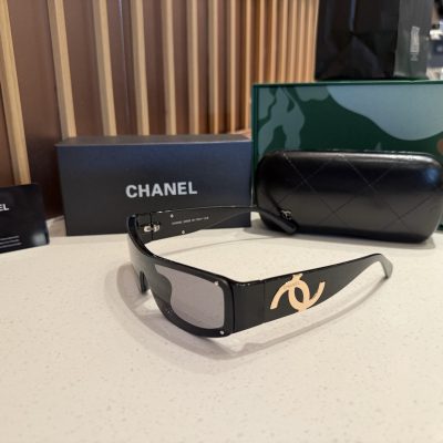 Premium Quality Chanel Sunglasses Black Style