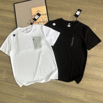 High Quality Descente Short Sleeves White Casual Luxury