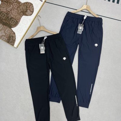 High Quality Descente Pants Black Calf Casual Style