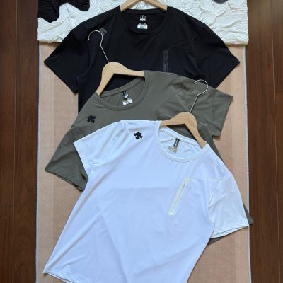 Premium Descente Short Sleeves Black Style