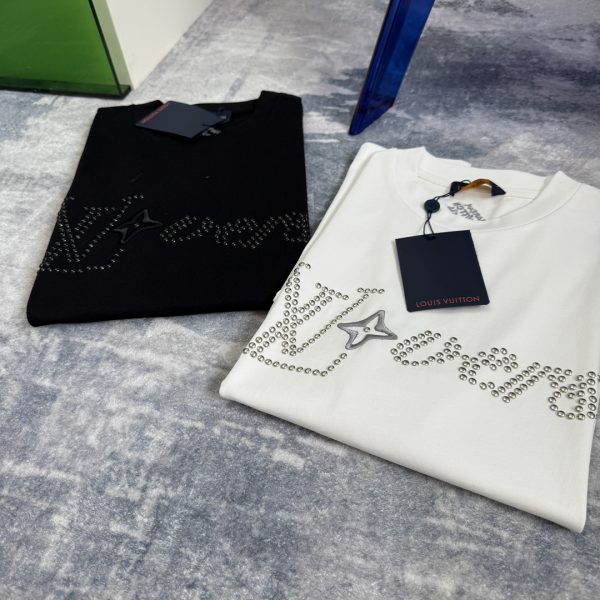 High Quality Louis Vuitton Short-Sleeved Shirt Black Cotton Casual Style