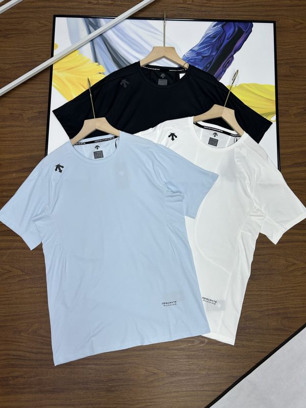 Premium Quality Descente Short Sleeves Black Breathable Luxury