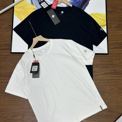High Quality Descente Short-Sleeved Shirts White Cotton Minimalist Style