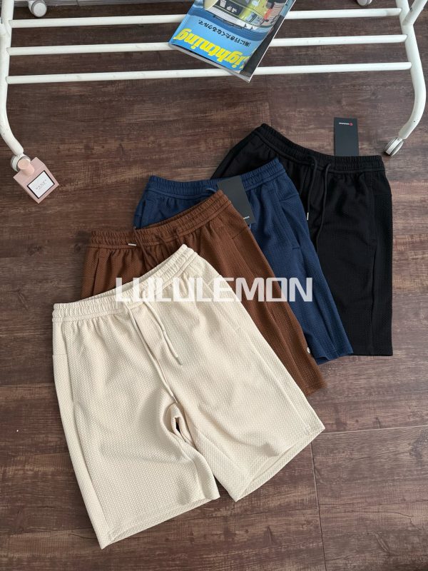 High Quality Lululemon Shorts Black Knit Breathable Style