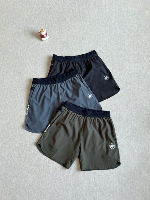 Luxury Mammut Shorts Black Breathable Luxury