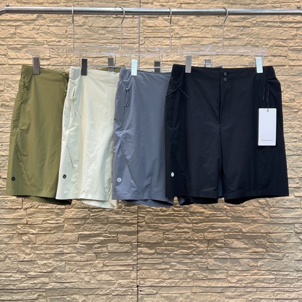 Premium Lululemon Shorts Green Silk Urban Style