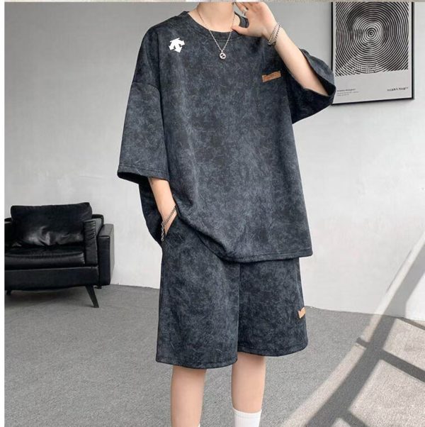 Premium Descente Short Sleeves Black Knit Breathable Collection
