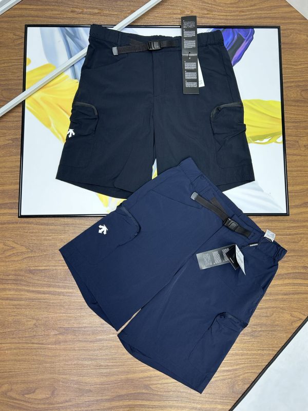 High Quality Descente Shorts Black Silk Urban Luxury