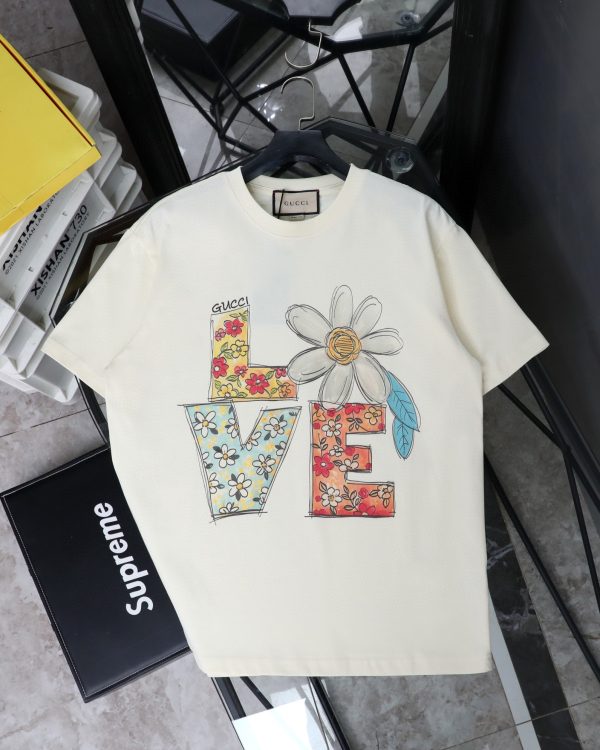 Luxury Gucci Short Sleeves Beige Washed Collection