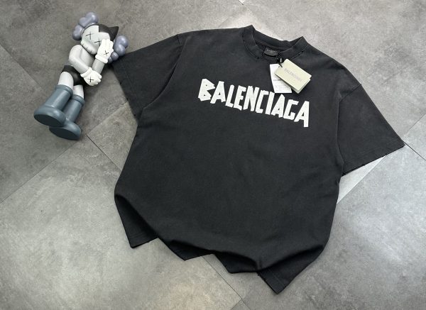 High Quality Balenciaga Short Sleeves Black Distressed Luxury