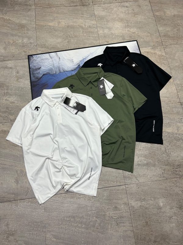 Premium Descente Short-Sleeved Black Logo Luxury
