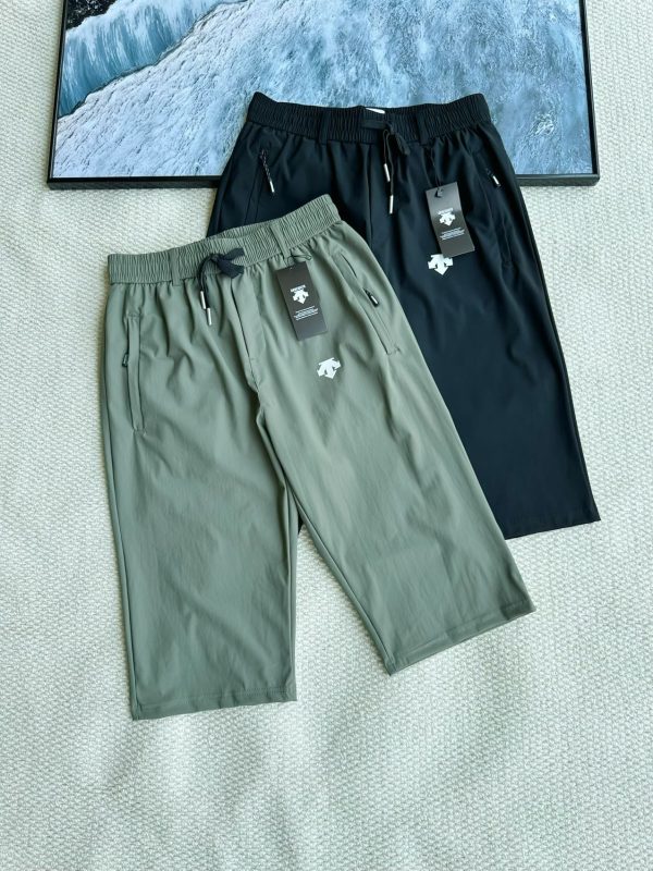 High Quality Descente Shorts Black Silk Breathable Collection