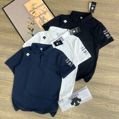 High Quality Descente Short-Sleeved Black Solid Style