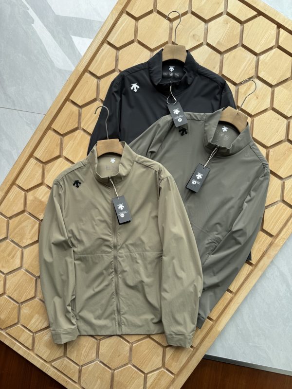 Best Selling Descente Coats Black Polyester Classic Style