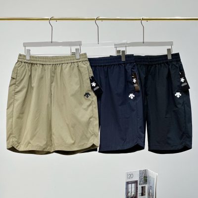 Best Selling Descente Shorts Black Casual Luxury