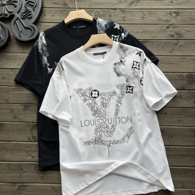 Luxury Louis Vuitton Short Sleeves Black Logo Style