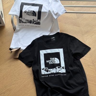 Luxury The North Face Short Sleeves Black Cotton Print Collection