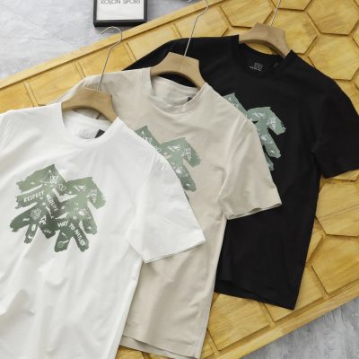 Best Selling Gap Short Sleeves Black Cotton Graphic Collection