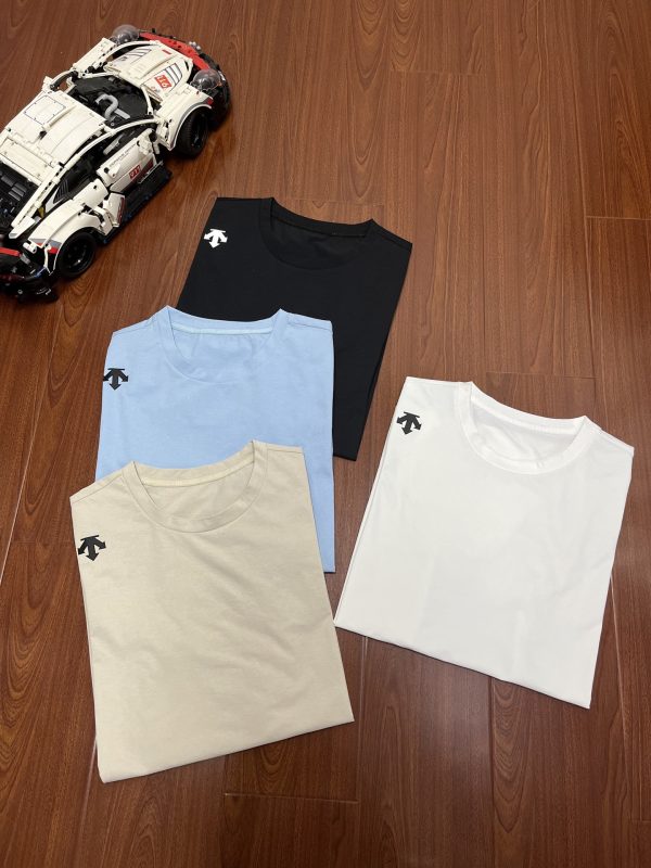 Best Selling Descente Short Sleeves Black Cotton Breathable Luxury