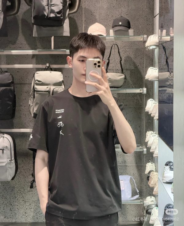 Premium Descente Short Sleeves Black Luxury