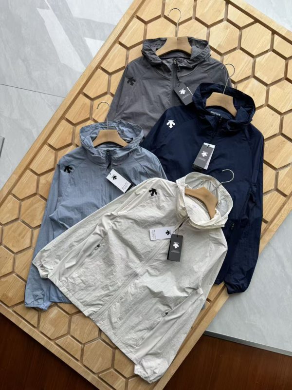 Premium Descente Jackets Navy Silk Breathable Collection