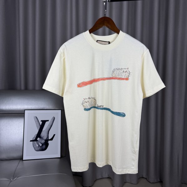 Premium Gucci Short Sleeves Red Cotton Print Collection