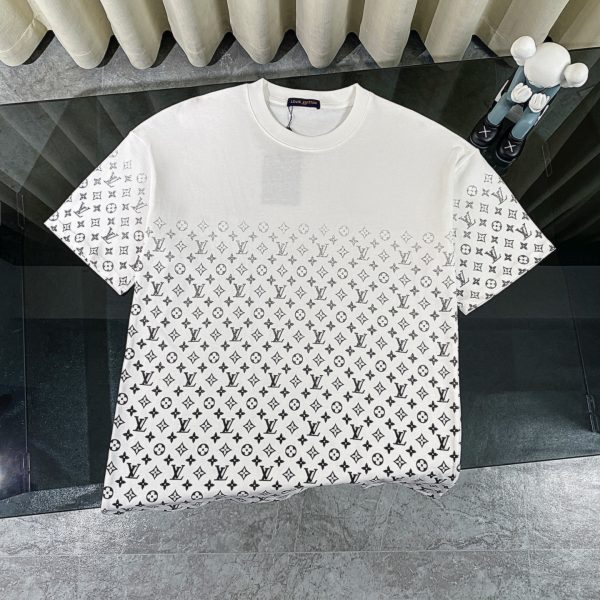 Premium Quality Louis Vuitton Short-Sleeved Shirt Black Cotton Gradient Style
