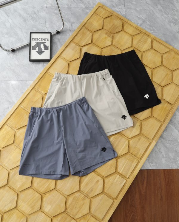 Premium Quality Descente Shorts Black Minimalist Luxury