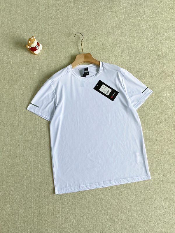High Quality Lululemon T-Shirt Black Silk Breathable Luxury