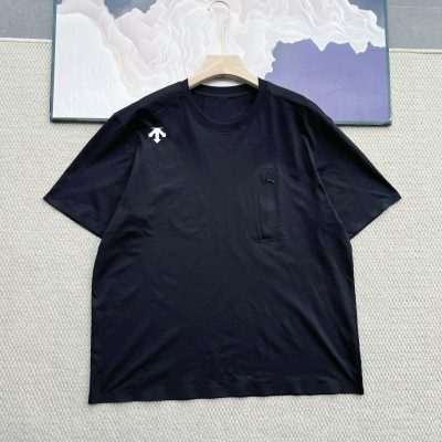Luxury Descente Short Sleeves Black Silk Breathable Style