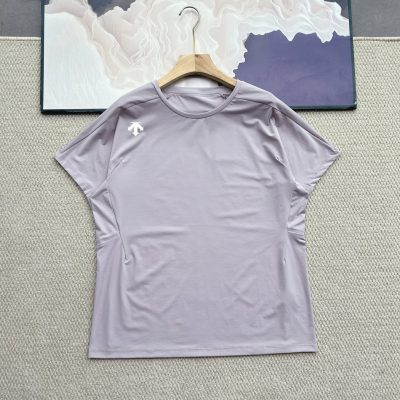 Best Selling Descente T-Shirt Black Casual Collection
