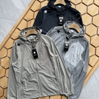 Premium Quality Descente Sun Protection Clothing Black Logo Style