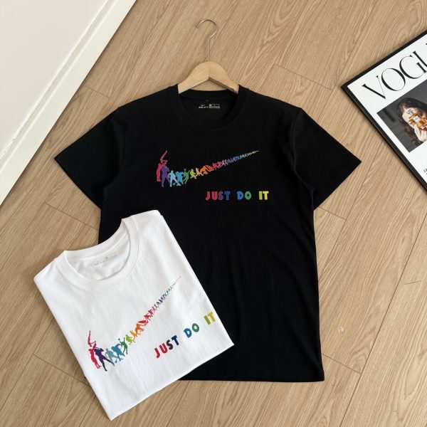 High Quality Nike Short Sleeves Black Logo Collection