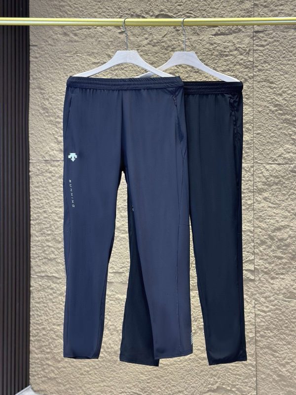 High Quality Descente Casual Pants Black Knit Casual Luxury