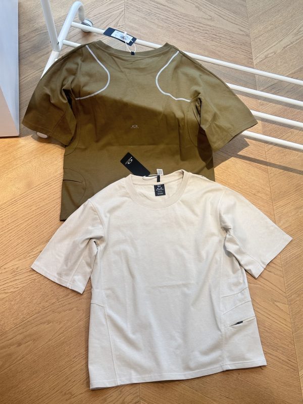 High Quality Oakley Short Sleeves White Logo Style