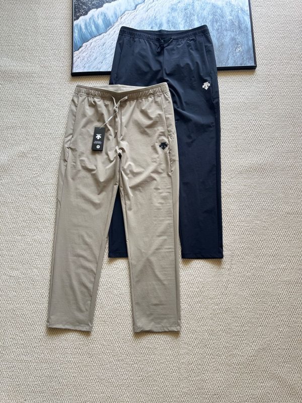 High Quality Descente Casual Pants Black Breathable Collection