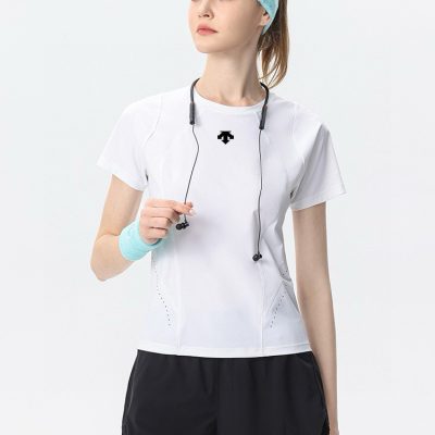 Premium Descente Short-Sleeved T-Shirts Black Silk Breathable Collection