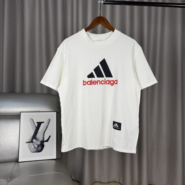 Best Selling Balenciaga Short Sleeves White Cotton Embroidered Style