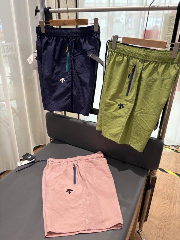 Best Selling Descente Shorts Green Style