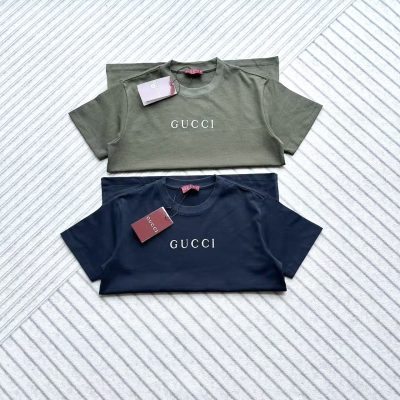 Luxury Gucci Short Sleeves Green Cotton Logo Style