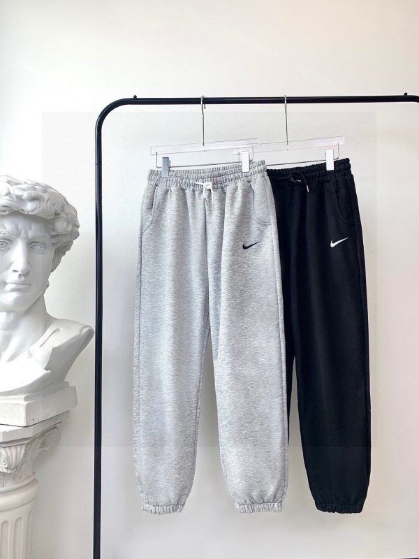 Premium Nike Cropped Pants Black Classic Luxury