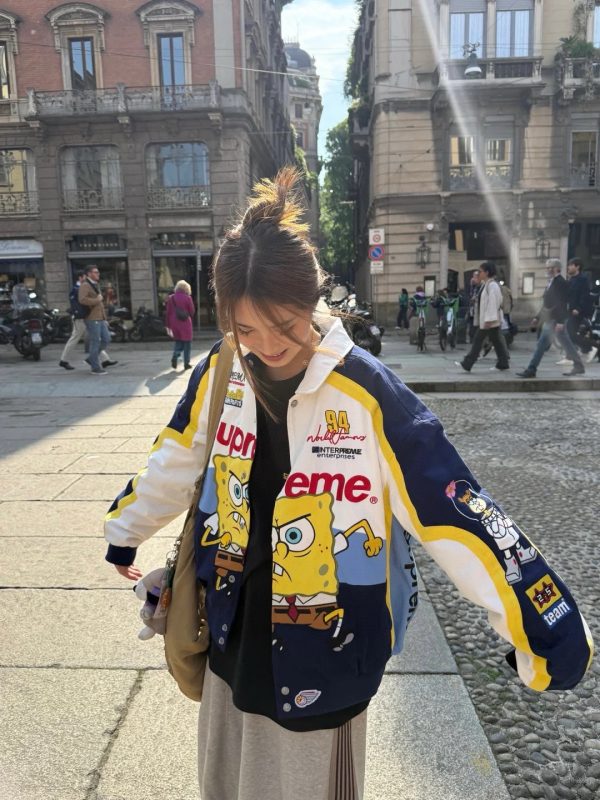 High Quality Supreme Coat Pink Print Style
