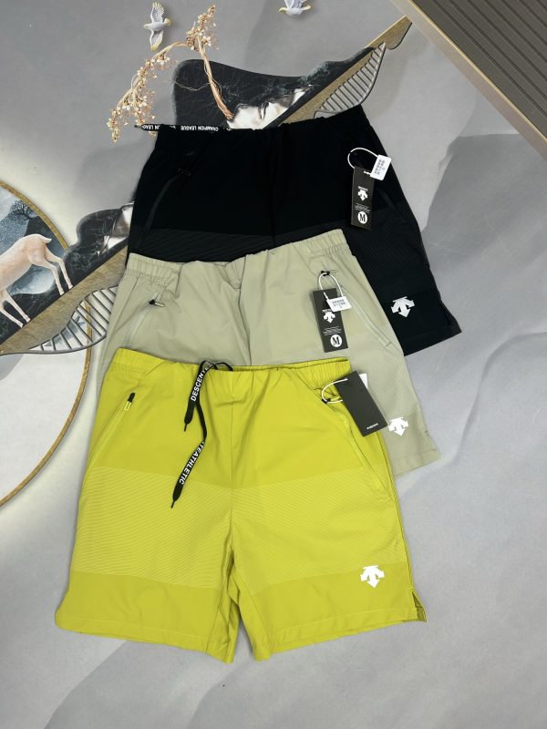 High Quality Descente Shorts Black Breathable Luxury