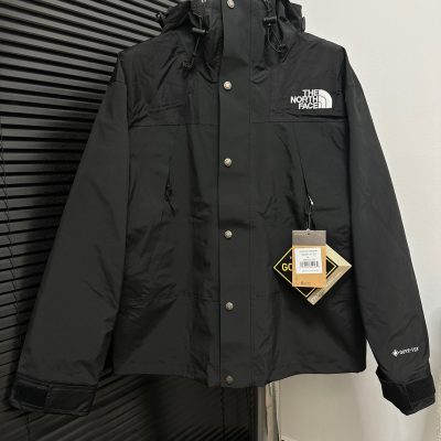 Luxury The North Face Jackets Classic Style