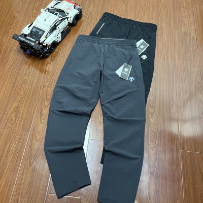 Best Selling Descente Trousers Black Nylon Logo Luxury