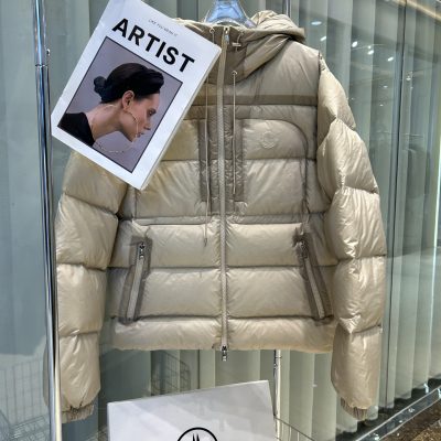 High Quality Moncler Down Jacket White Collection