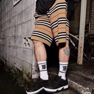 Luxury Burberry Shorts Red Wool Classic Collection