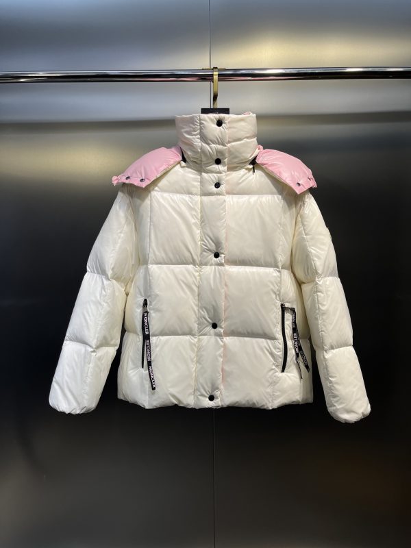 High Quality Moncler Down Jacket White Luxury