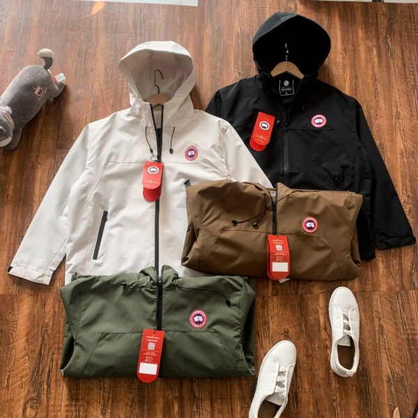 Luxury Canada Goose Coats Green Classic Collection